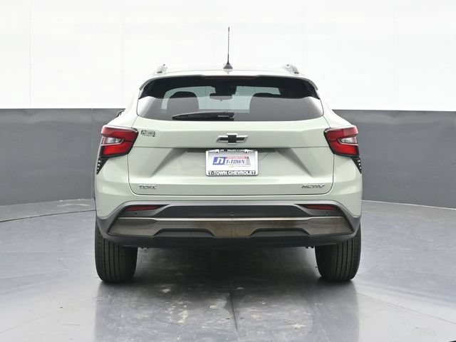 New 2026 Chevrolet Trax ACTIV w/ Driver Confidence Package FWD image 8