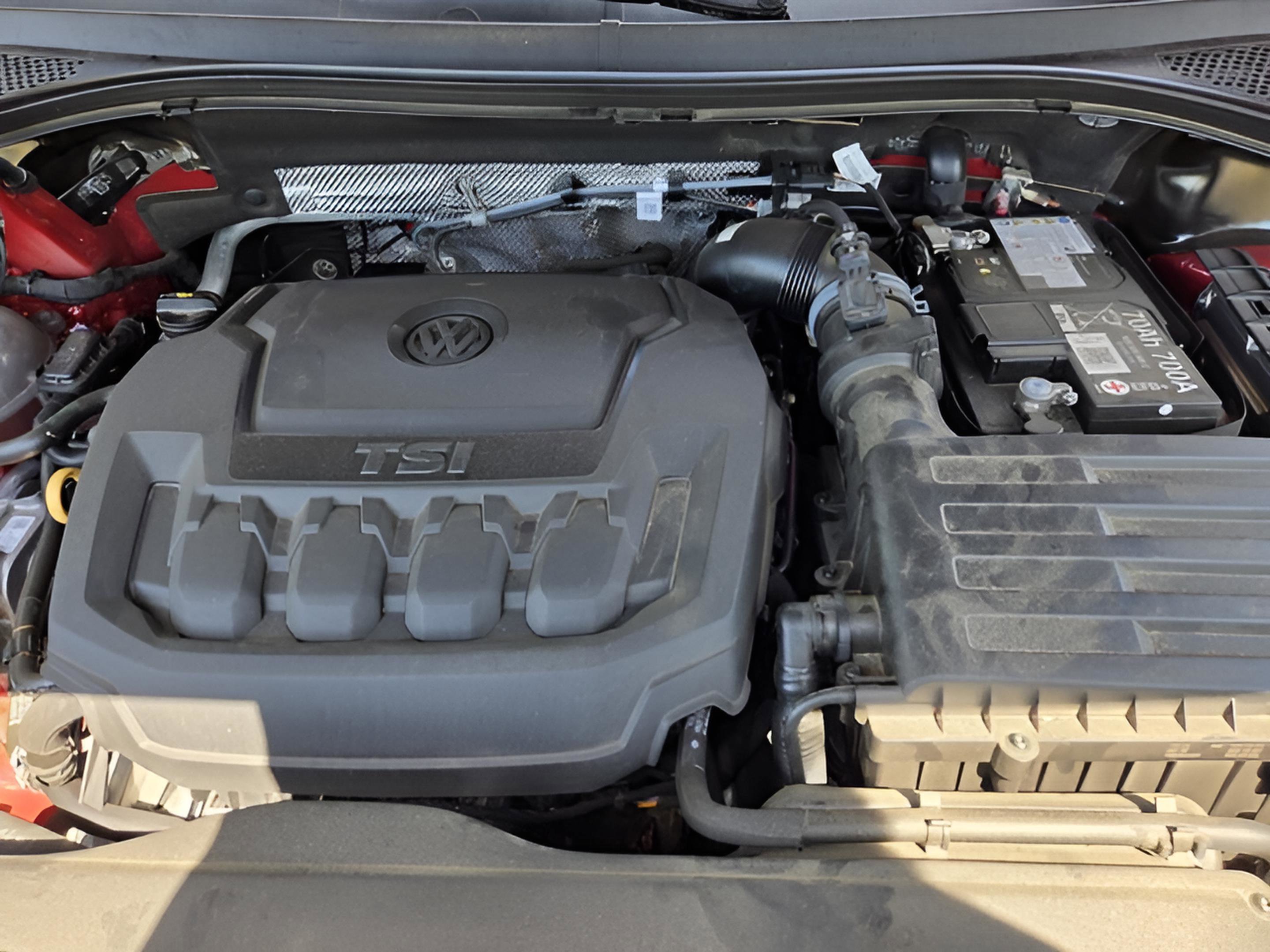 Used 2024 Volkswagen Tiguan SE FWD image 26