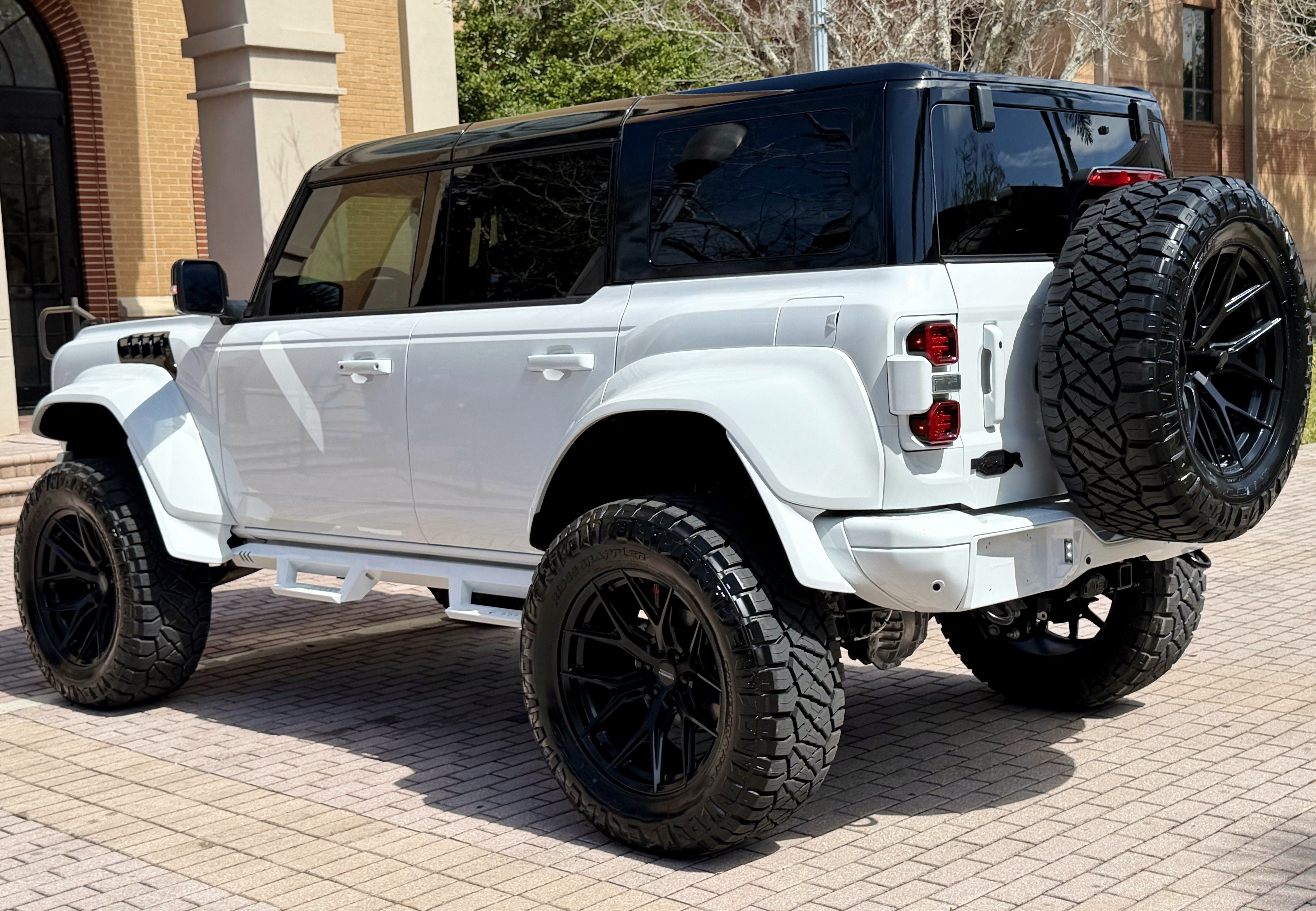 Used 2026 Ford Bronco Raptor AWD/4WD image 14