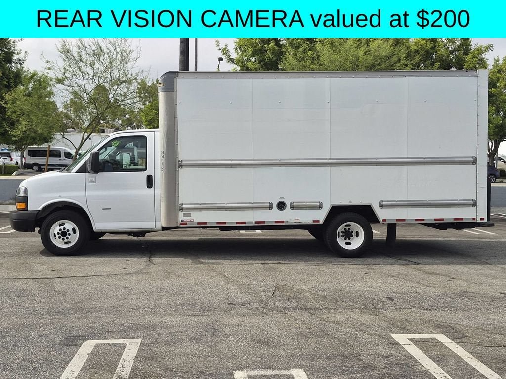 Used 2021 GMC Savana 3500 Extended w/ Power Convenience Package RWD image 12