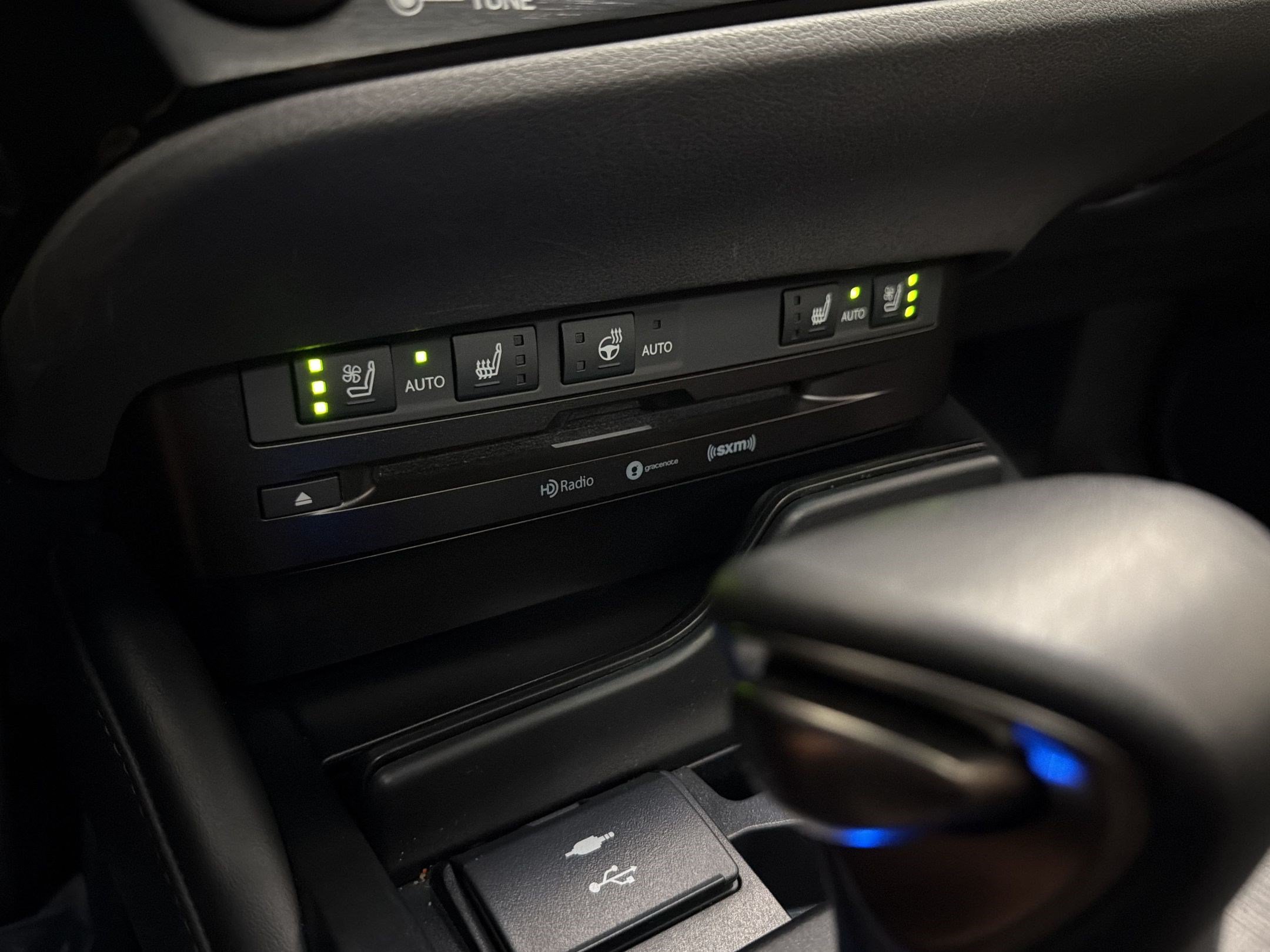 Certified 2022 Lexus ES 350 w/ Premium Package FWD image 22