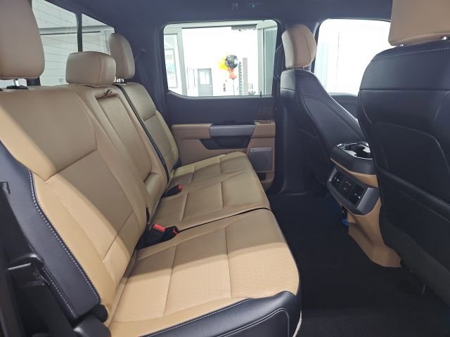 Used 2025 Ford F350 Lariat w/ Lariat Ultimate Package image 15
