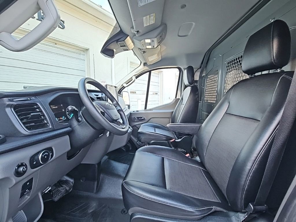 Used 2022 Ford E-Transit Low Roof w/ Load Area Protection Package image 21