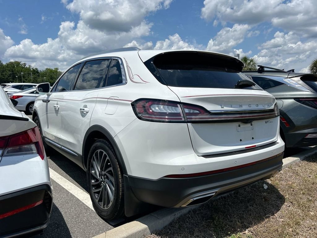 Used 2020 Lincoln Nautilus Reserve w/ Cargo Utility Package AWD/4WD image 3