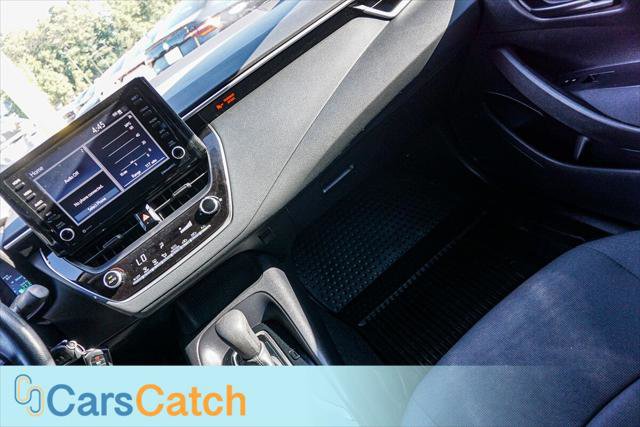 Used 2022 Toyota Corolla LE image 25