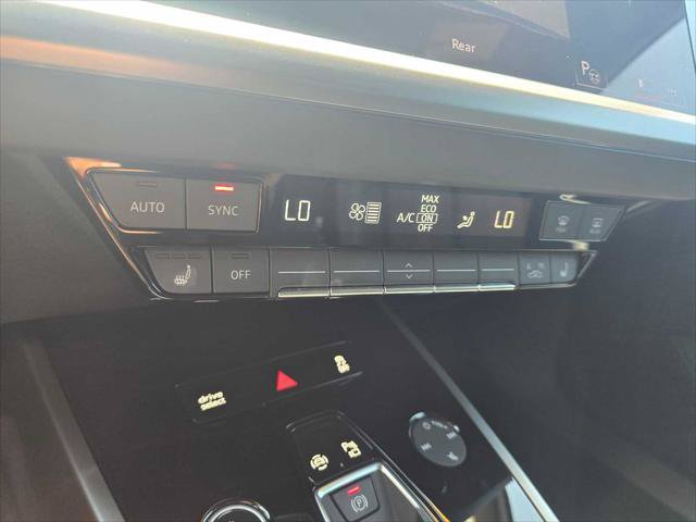 Used 2023 Audi Q4 e-tron Premium Plus w/ Premium Plus RWD image 32