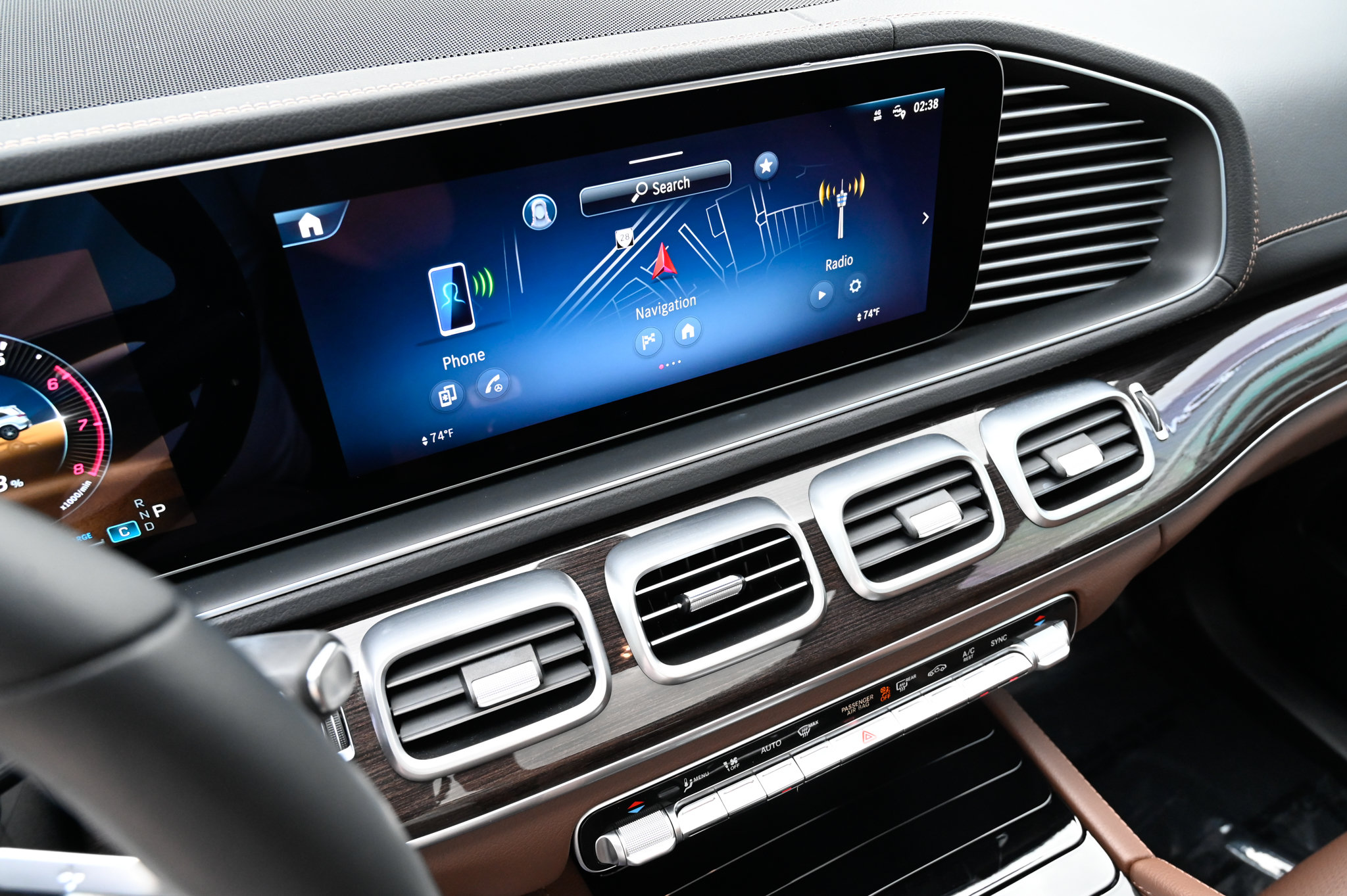 Used 2025 Mercedes-Benz GLS 450 4MATIC image 28