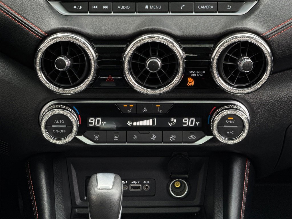 Used 2025 Nissan Sentra SR w/ SR Premium Package image 18