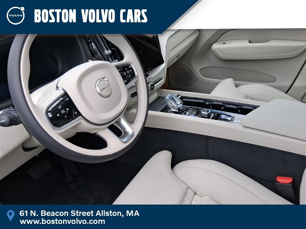 New 2026 Volvo XC60 T8 Ultra w/ Protection Package Premier AWD/4WD image 9