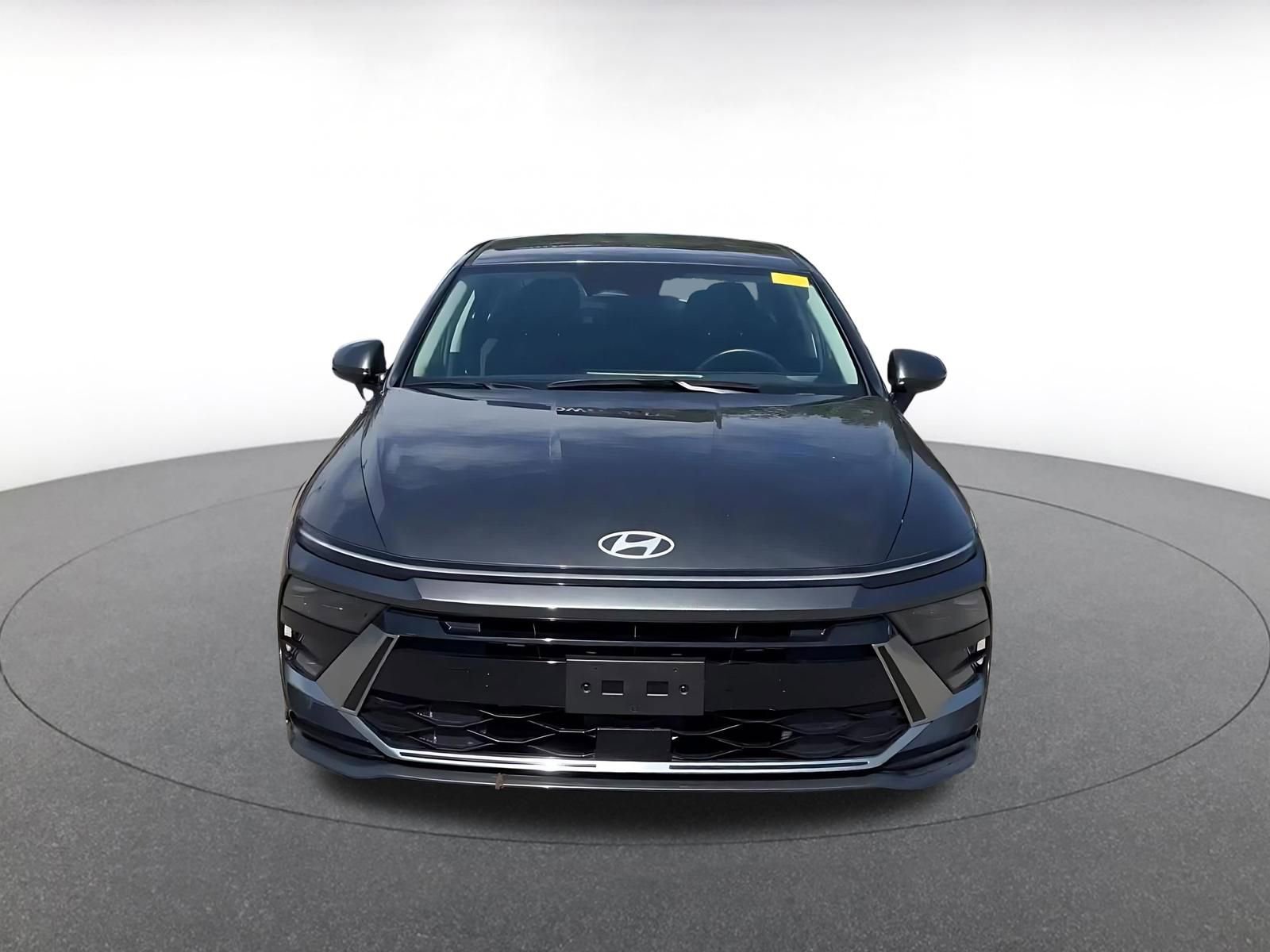 Used 2025 Hyundai Sonata SEL FWD image 3