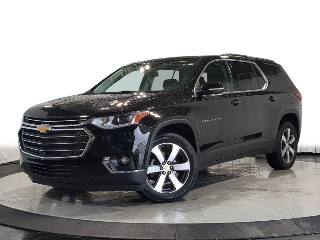 Used 2021 Chevrolet Traverse LT w/ LT Premium Package