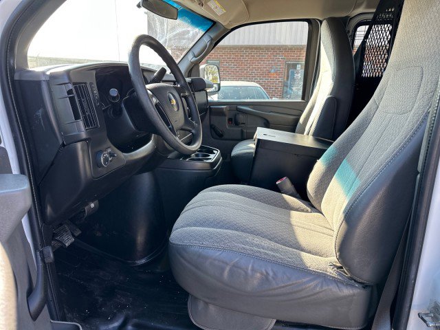 Used 2012 Chevrolet Express 2500 image 30