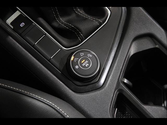 Certified 2024 Volkswagen Tiguan SE R-Line AWD/4WD image 15