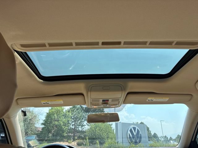 Used 2016 Volkswagen Passat 1.8T SE FWD image 17