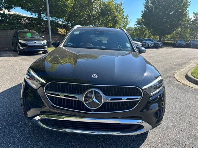 Used 2023 Mercedes-Benz GLC 300 image 2