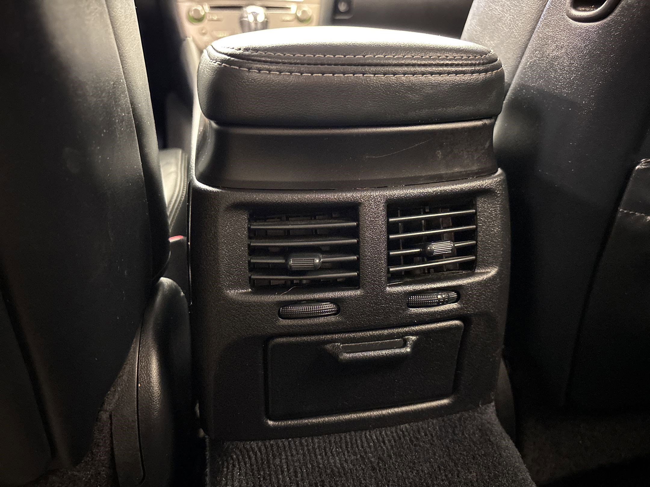 Used 2011 Lexus IS 350C w/ Luxury Pkg RWD image 28