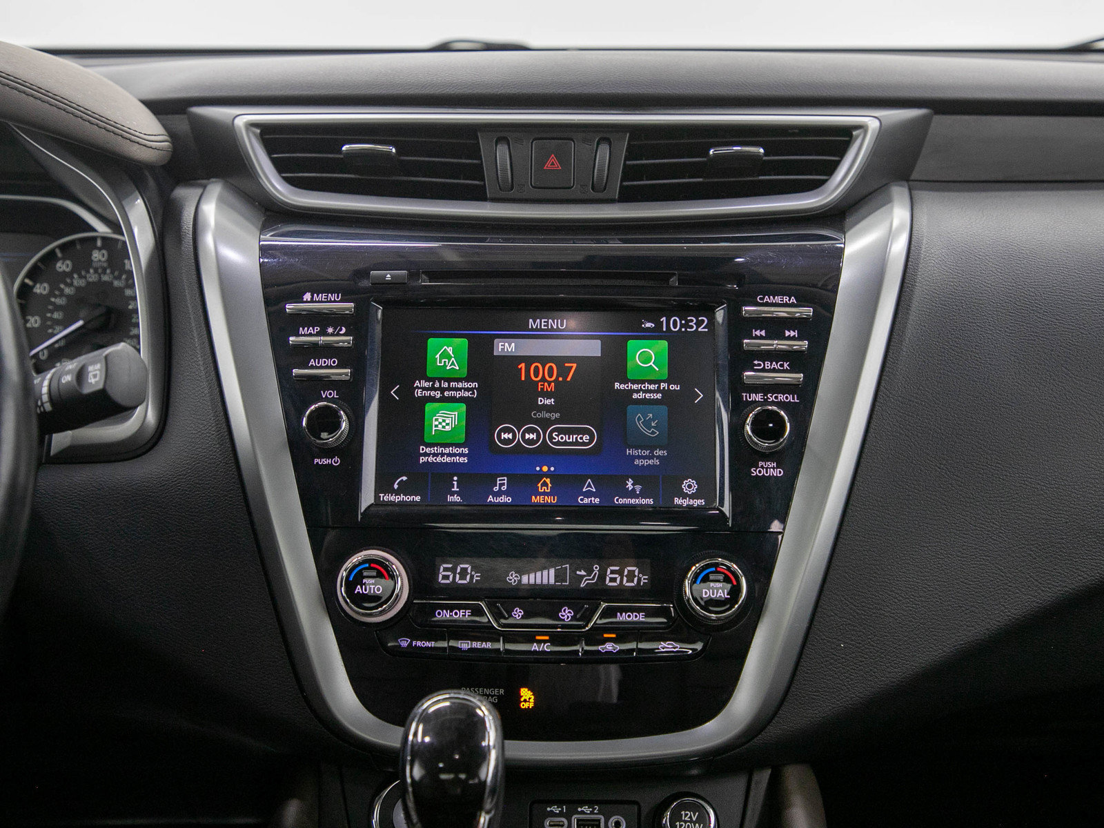 Used 2024 Nissan Murano Platinum AWD/4WD image 16
