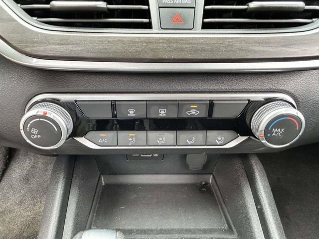 Used 2025 Nissan Altima 2.5 SV image 19