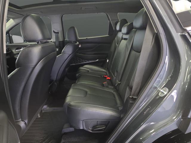 Used 2020 Hyundai Santa Fe Limited image 34