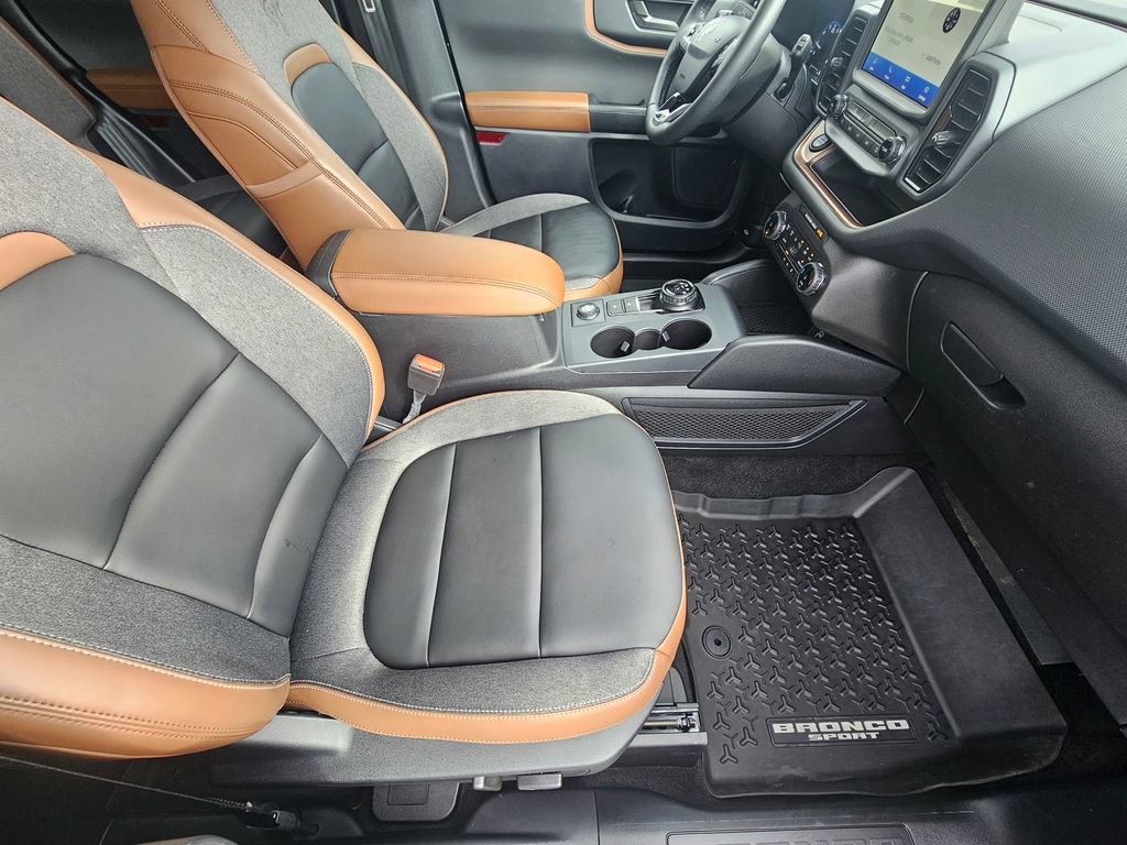 Used 2024 Ford Bronco Sport Outer Banks image 9