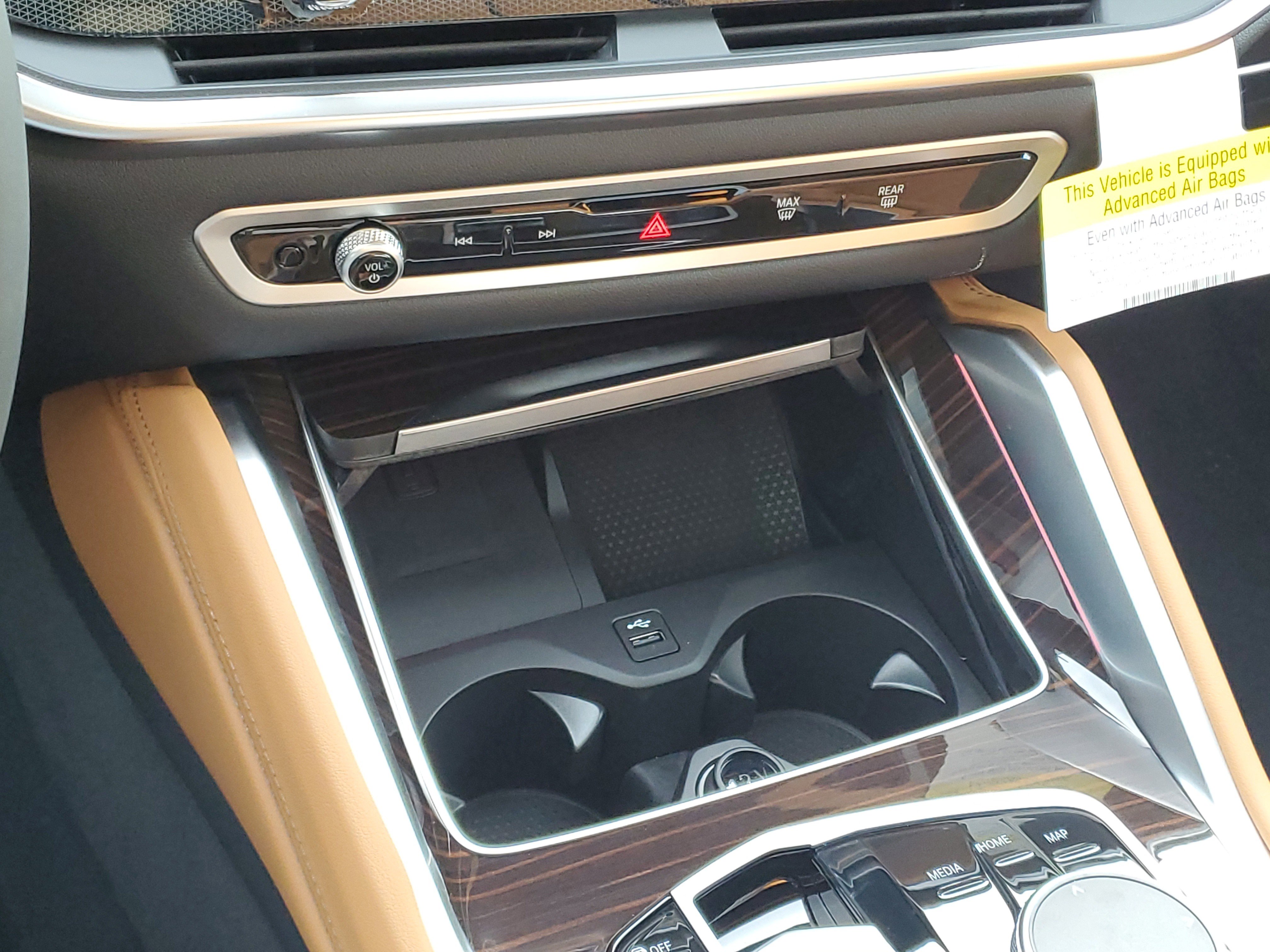 New 2026 BMW X6 xDrive40i w/ Climate Comfort Package image 19