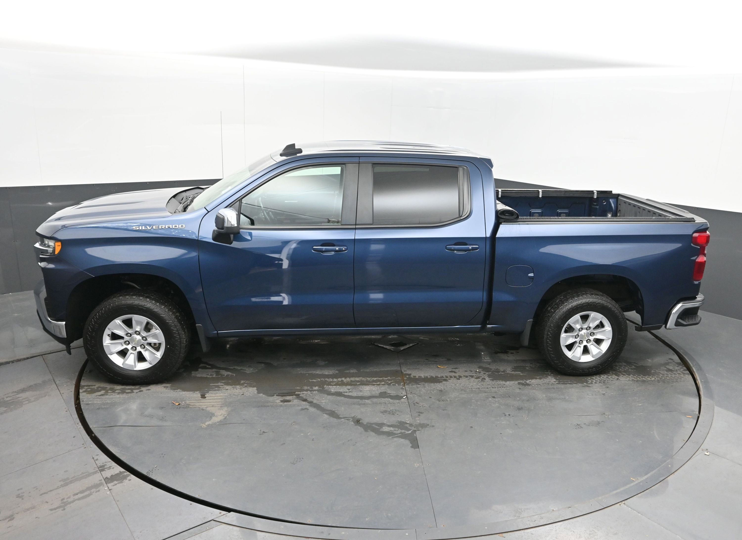 Used 2019 Chevrolet Silverado 1500 LT w/ All-Star Edition image 35