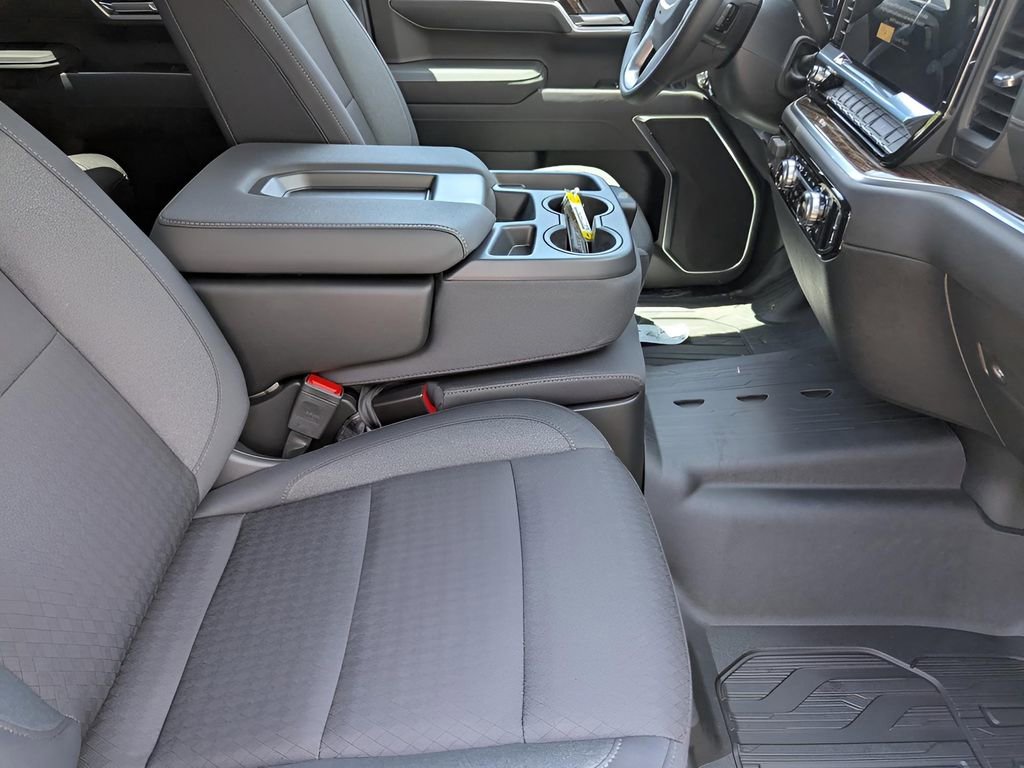 New 2026 GMC Sierra 1500 Elevation image 18