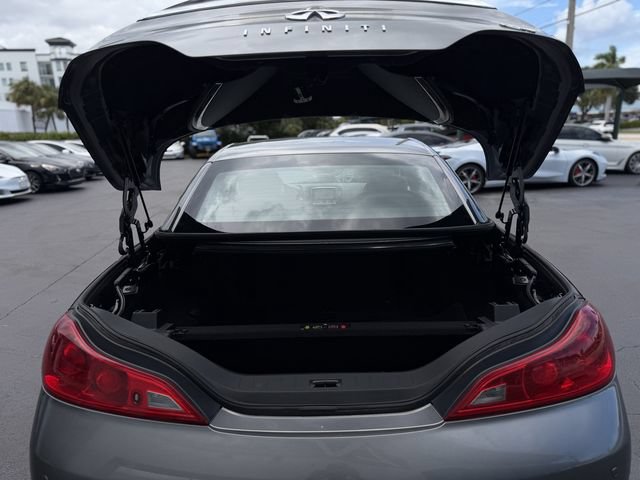 Used 2014 INFINITI Q60 Convertible w/ Premium Package RWD image 18