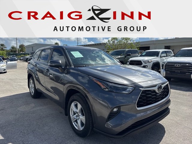 Certified 2024 Toyota Highlander LE image 1