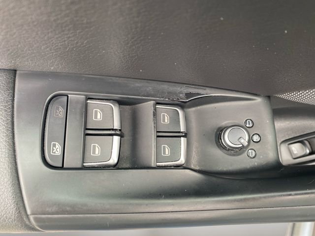 Used 2017 Audi Q3 2.0T Premium w/ Convenience Package image 17