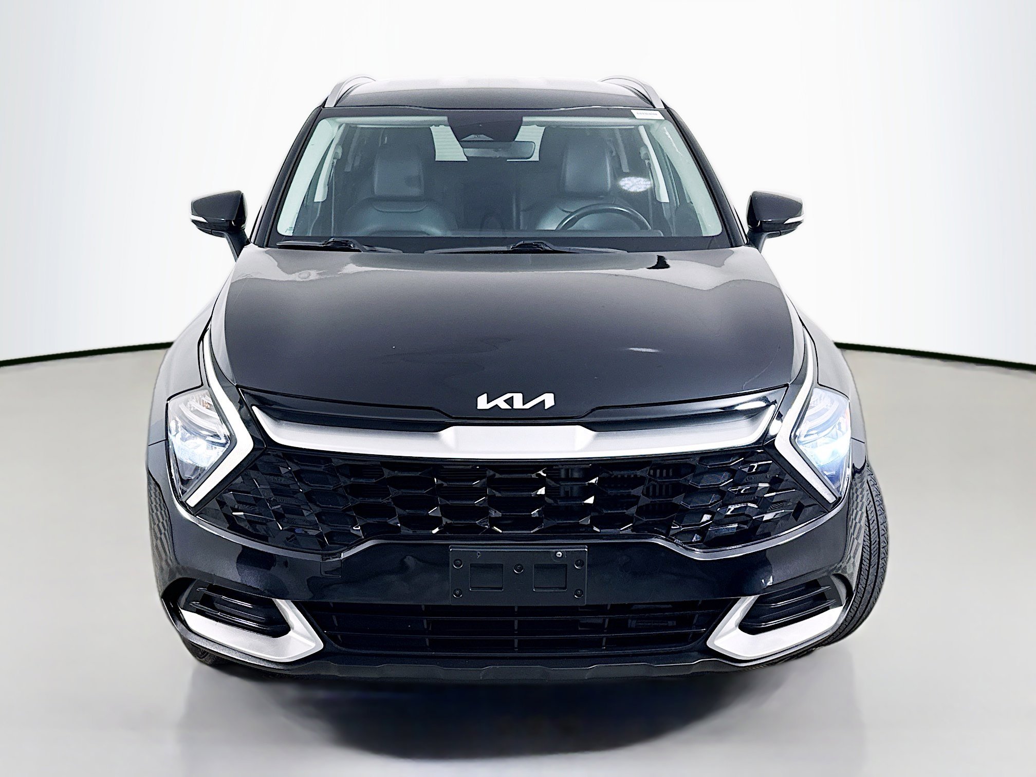 Used 2023 Kia Sportage EX AWD/4WD image 2