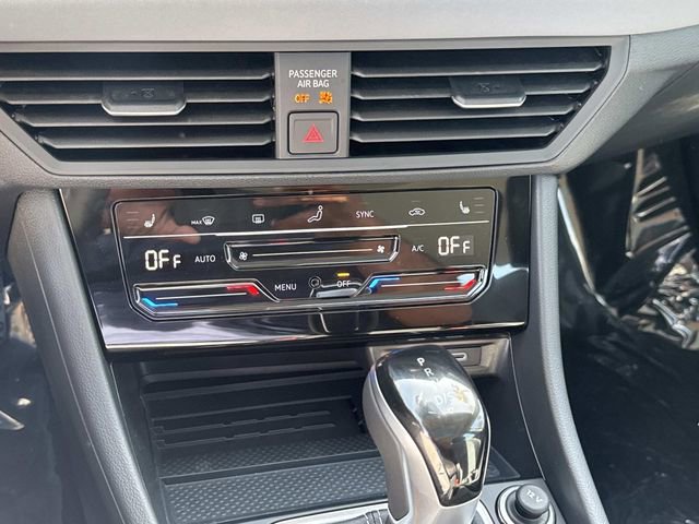 New 2026 Volkswagen Jetta SE image 22