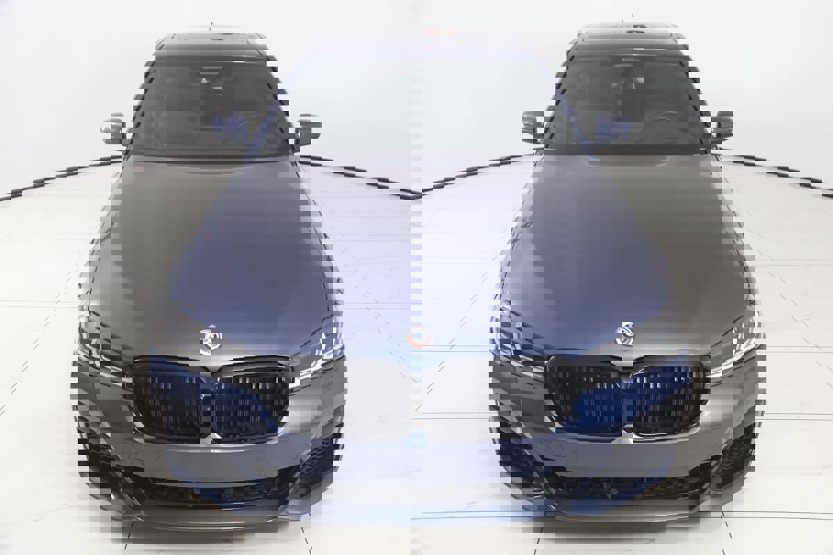 Used 2023 BMW M550i xDrive w/ Executive Package image 65