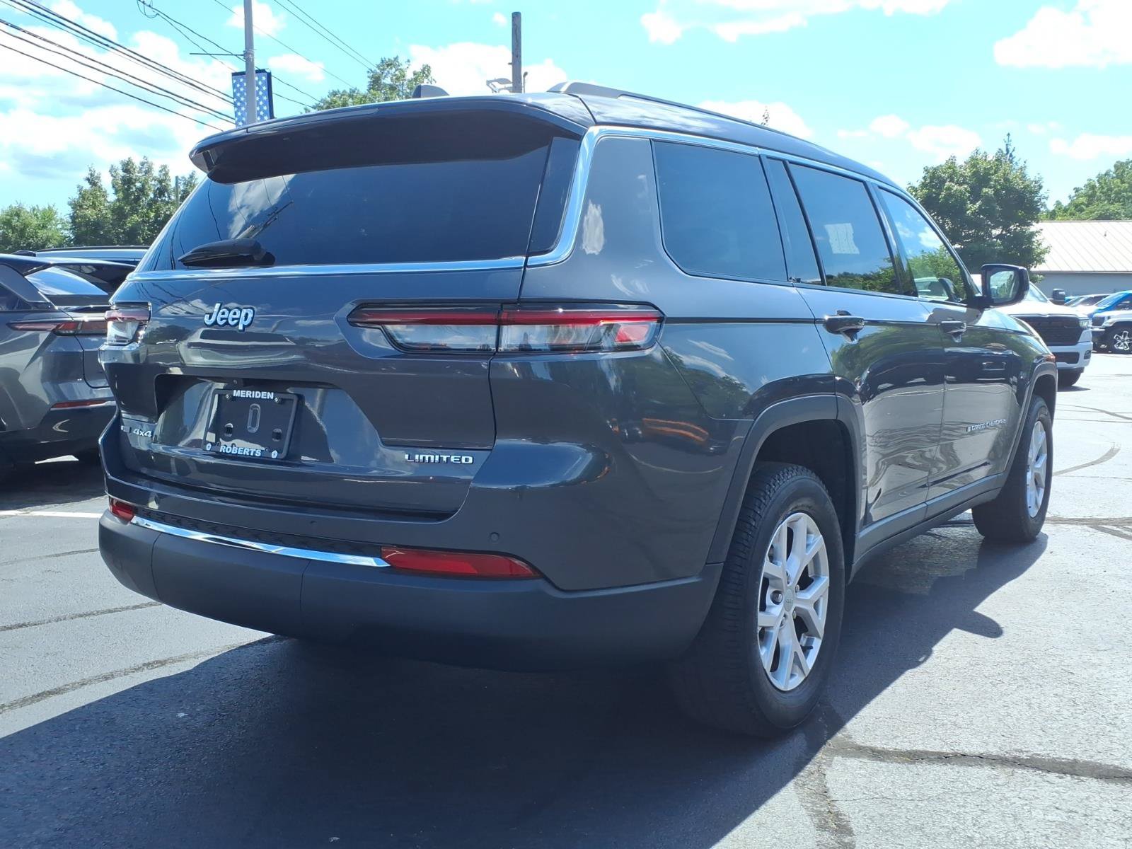 Certified 2021 Jeep Grand Cherokee L Limited AWD/4WD image 5