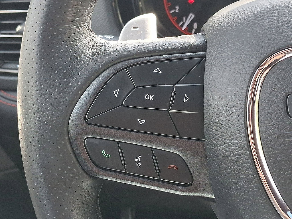 Used 2025 Dodge Durango GT AWD/4WD image 17