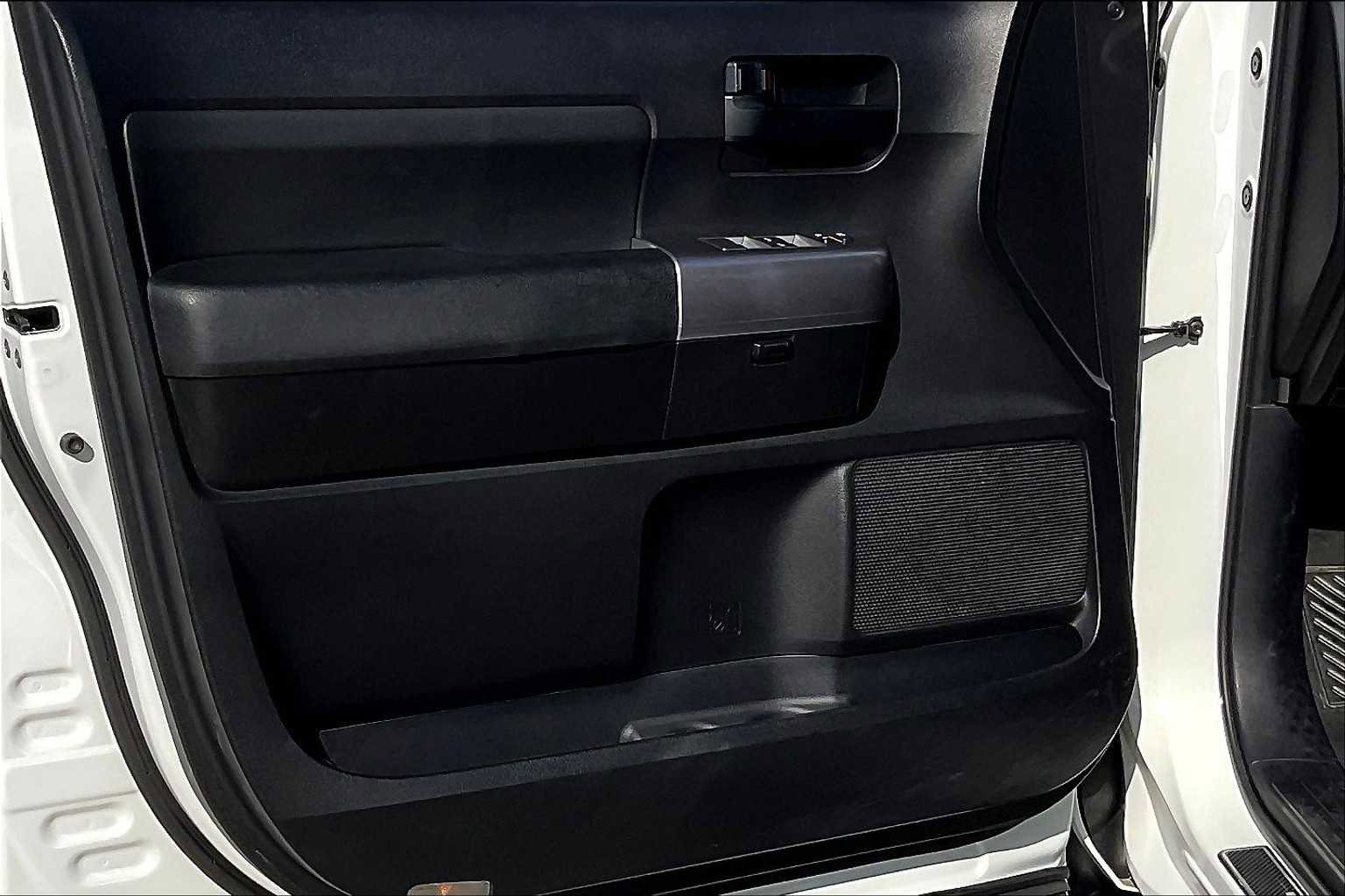 Used 2022 Toyota Sequoia TRD Sport image 16