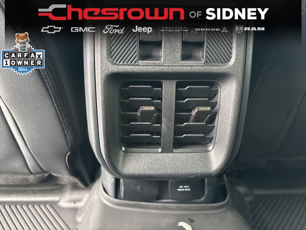 Used 2025 Ford Bronco Outer Banks AWD/4WD image 32
