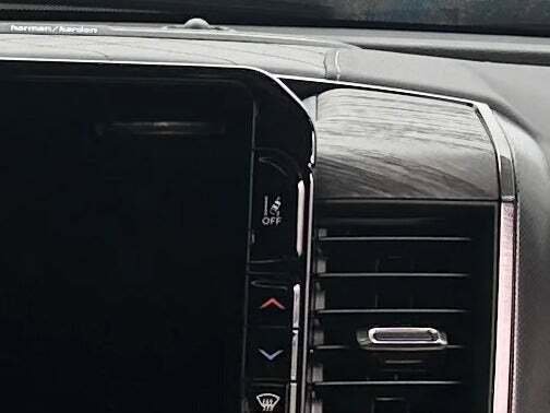 New 2026 RAM 2500 Limited image 30