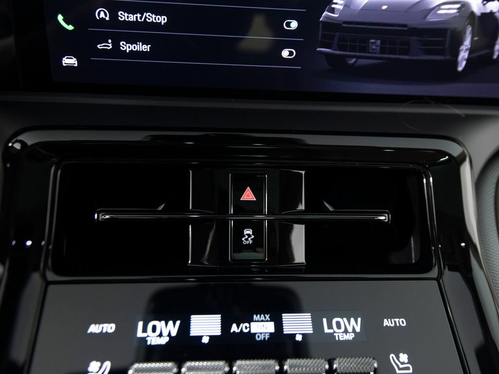 New 2026 Porsche Panamera 4 AWD/4WD image 28
