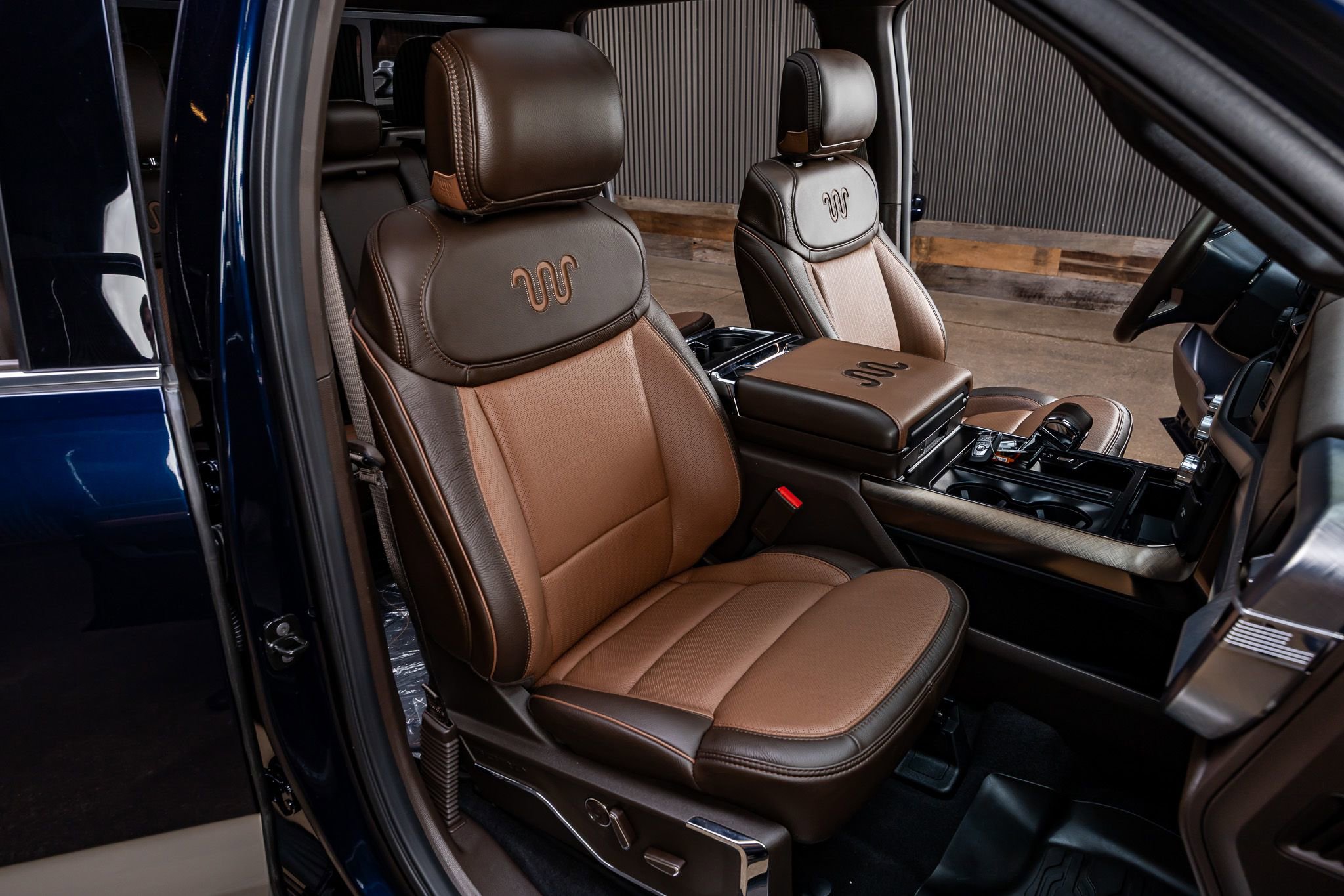 Used 2025 Ford F150 King Ranch w/ FX4 Off-Road Package image 31