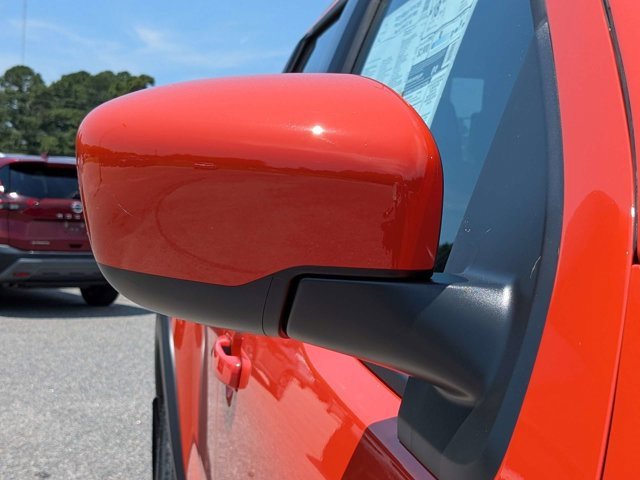 New 2025 Nissan Frontier PRO-4X w/ Black Accent Package image 11