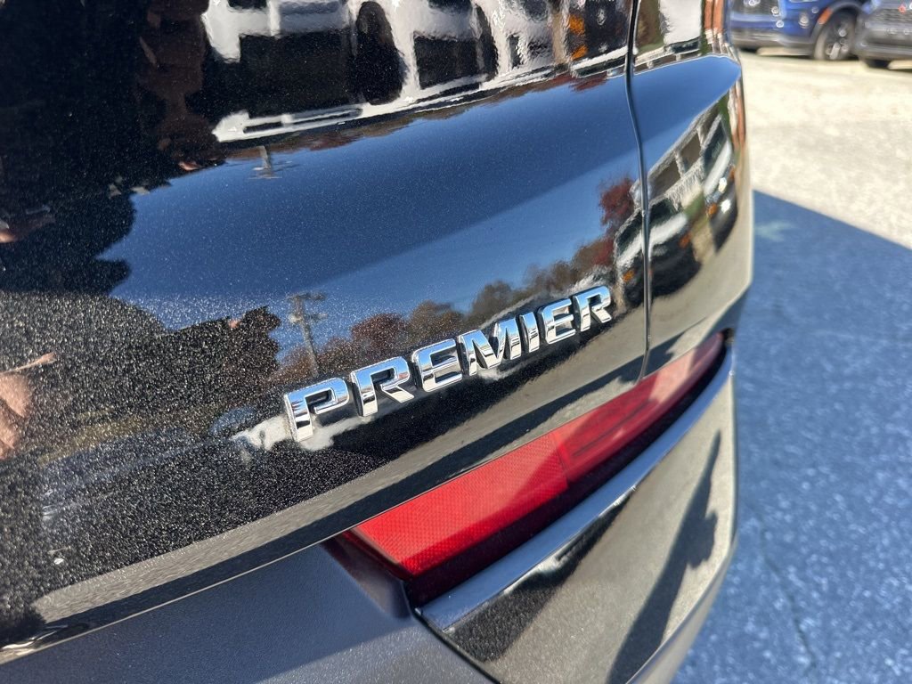 Used 2022 Chevrolet Bolt EUV Premier w/ Launch Edition image 30
