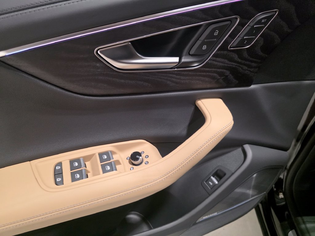 New 2027 Audi Q8 Prestige AWD/4WD image 19