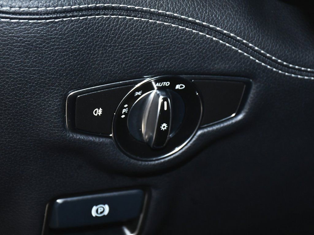 Used 2015 Mercedes-Benz S 63 AMG 4MATIC Coupe image 19