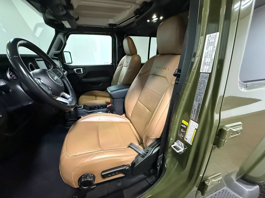 Used 2023 Jeep Wrangler Unlimited Sahara w/ Dual Top Group AWD/4WD image 12