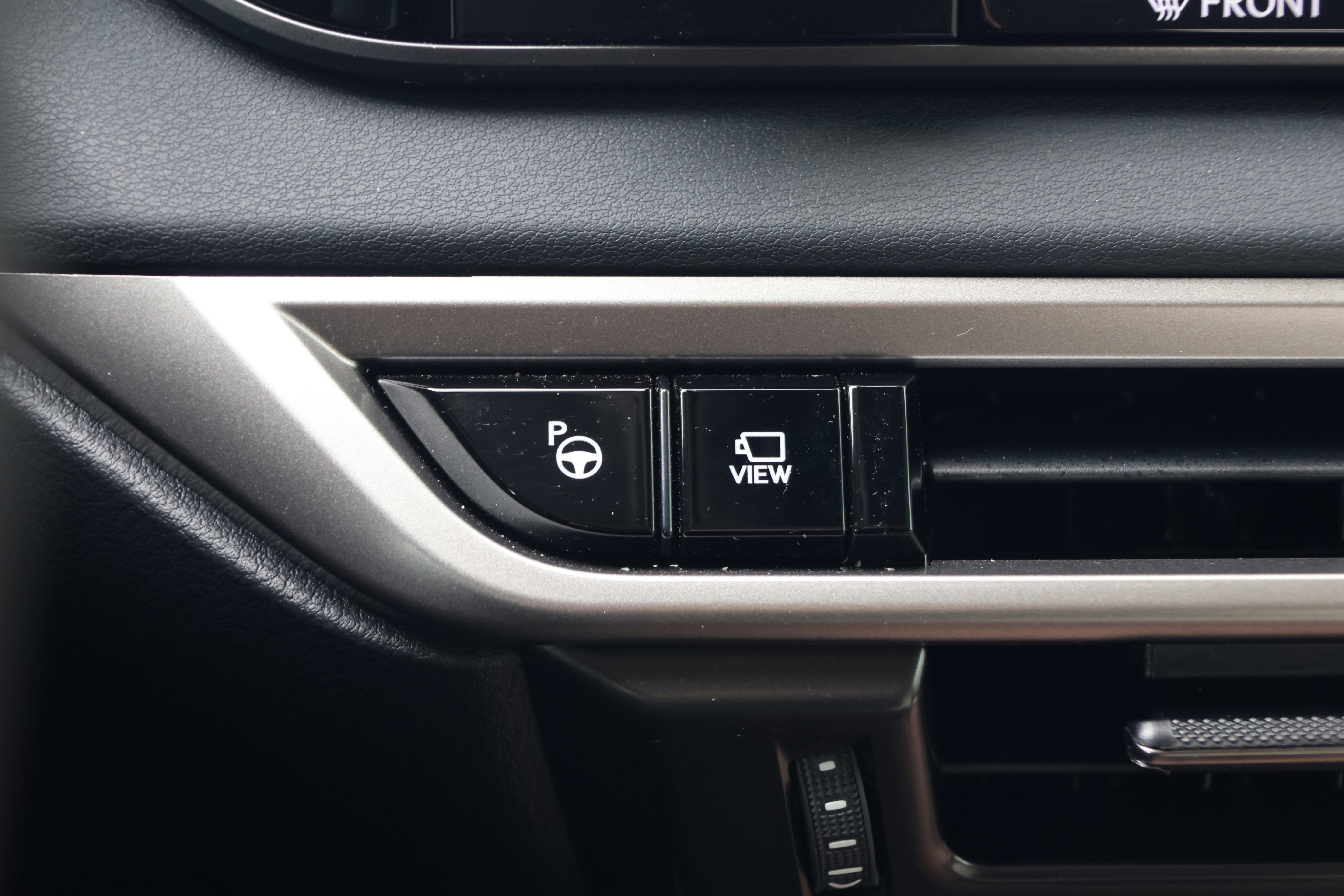 Certified 2025 Lexus RX 450h AWD w/ Convenience Package image 28