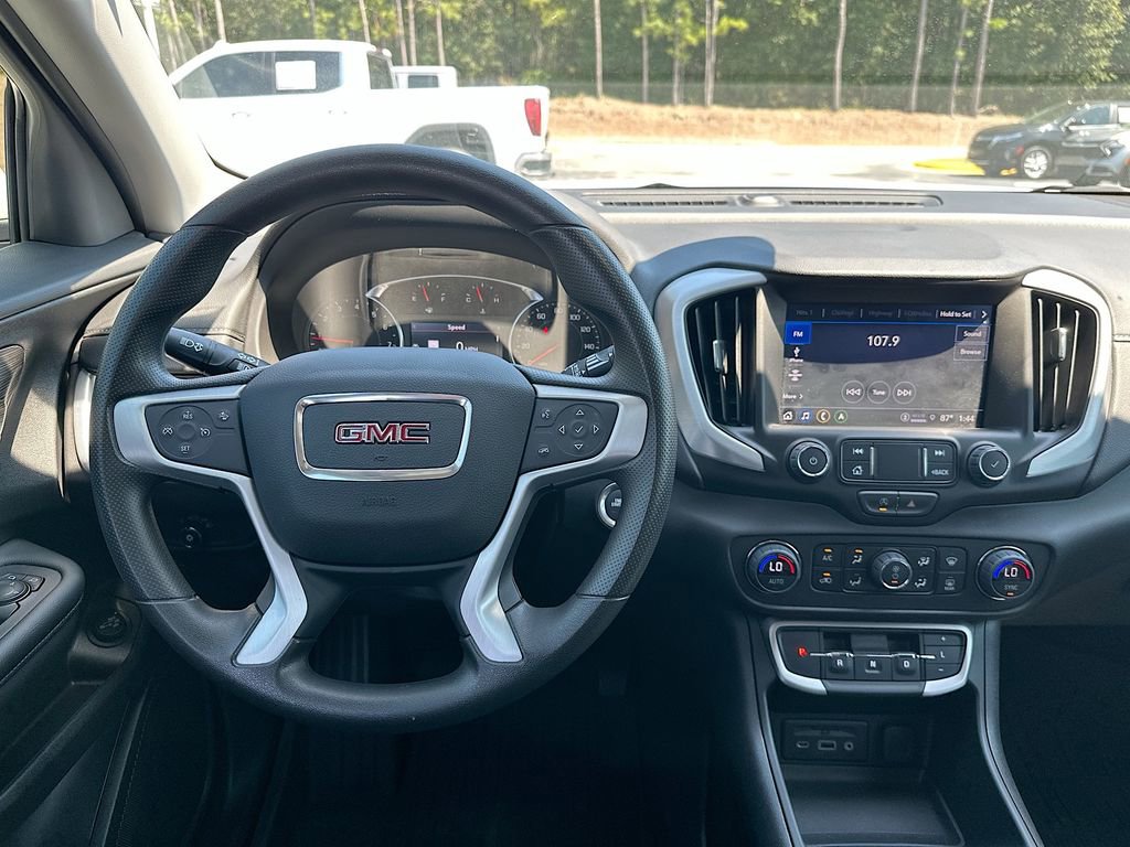 New 2024 GMC Terrain SLE w/ Driver Convenience Package FWD image 19