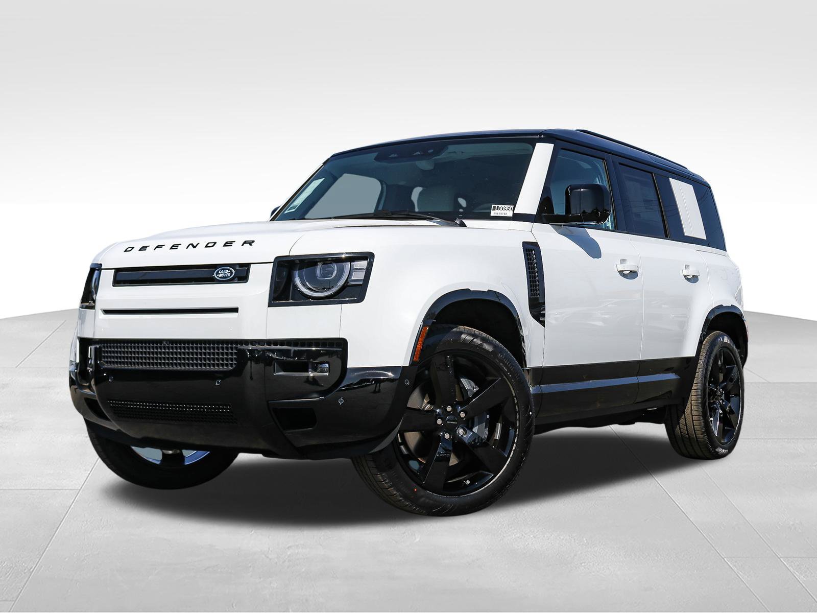 New 2026 Land Rover Defender 110 X-Dynamic SE AWD/4WD image 1