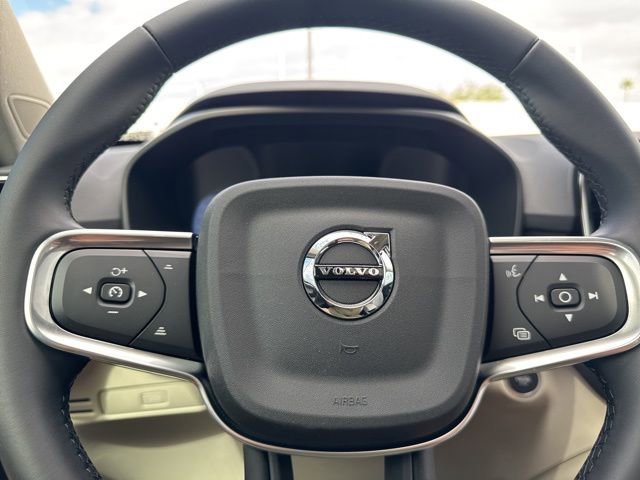 New 2026 Volvo XC40 B4 Plus w/ Protection Package FWD image 29