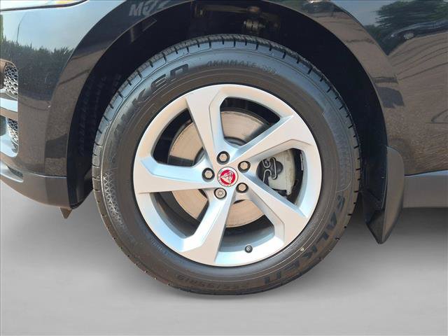 Used 2017 Jaguar F-PACE Premium AWD/4WD image 23